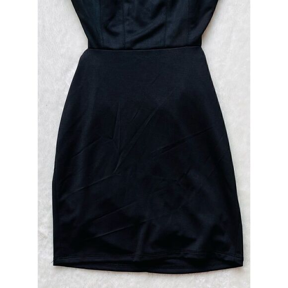 NWT SHOWPO ITZEL CORSET BODICE SIDE CUTOUT MINI DRESS IN BLACK - Picture 11 of 16